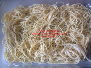 besamel soslu firinda hindi köfteli sebzeli spagetti  (3)