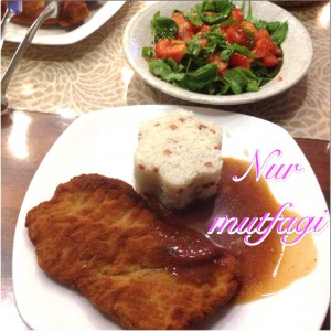 hindi schnitzel rahm soslu schnitzel  Şinitzel