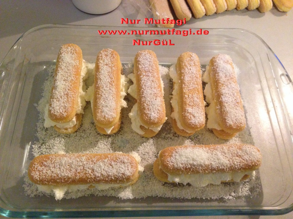 pratik cikolata soslu kolay ekler pastasi Nur Mutfağı