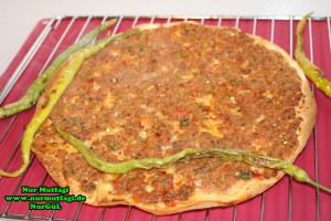 lahmacun lavas ekmegi ile (1)