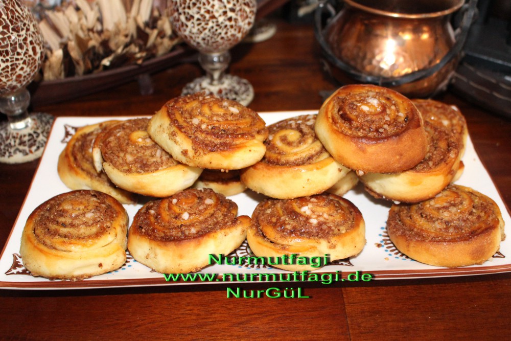 Nuss Schnecken Zimtschnecken Nussschnecken Fındıklı Rulo Cörek – Nur ...