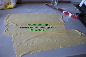 peynirli ispanakli gercek ev yapimi su böregi (6)