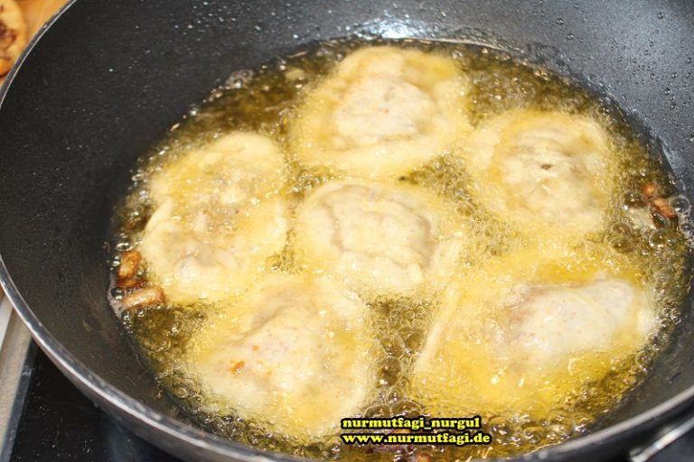 Agzi Acik kiymali Börek (urfa yöresel tarif ) Nur Mutfağı