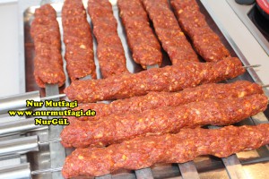 adana kebab tarifi - adana kebabi nasil yapilir (6)