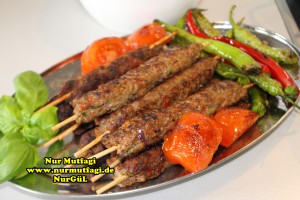 tavada sis kebab nasil yapilir tarifi (7)