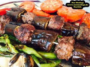 balcan kebabi - patlican kebabi tarifi (19)
