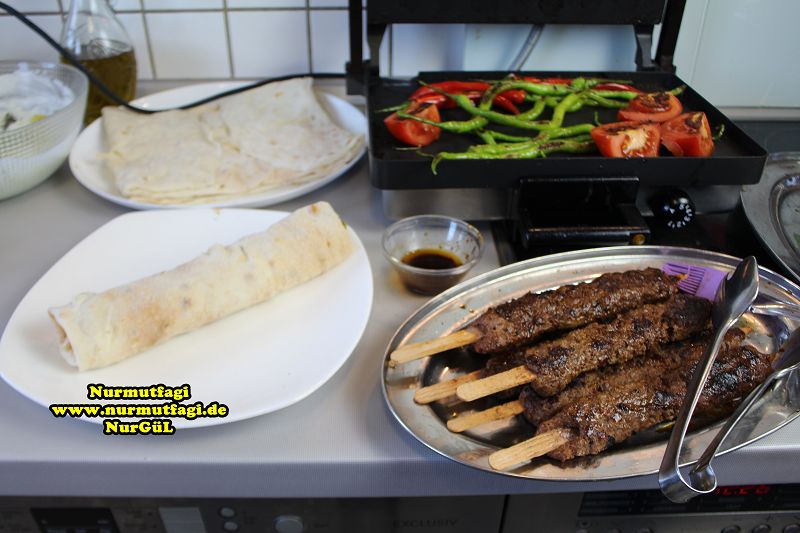 adana kebab dürümü ev usulü (14) Nur Mutfağı