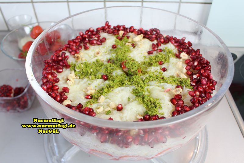 güllac nasil yapilir, ramazan tatlisi güllac tarifi, sütlü tatli (15)