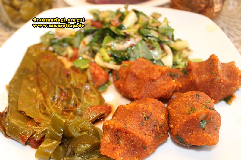 antep 3sü malhitali köfte, semizotu salatasi, pirpirim salatasi, yaprak eksimesi (22)