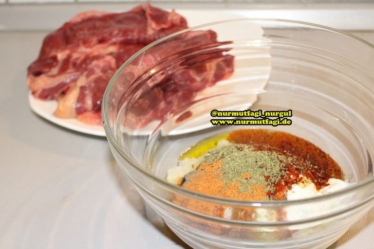 Ev Yapimi Et Döneri nasil yapilir tarifi evde et döner tarifi, döner