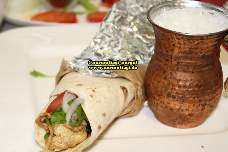 ev yapimi döner tarifi, döner ekmegi, döner sosu, tavuk dürümü, tavuk