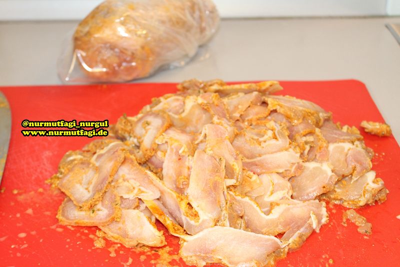 ev yapimi döner tarifi, döner ekmegi, döner sosu, tavuk dürümü, tavuk