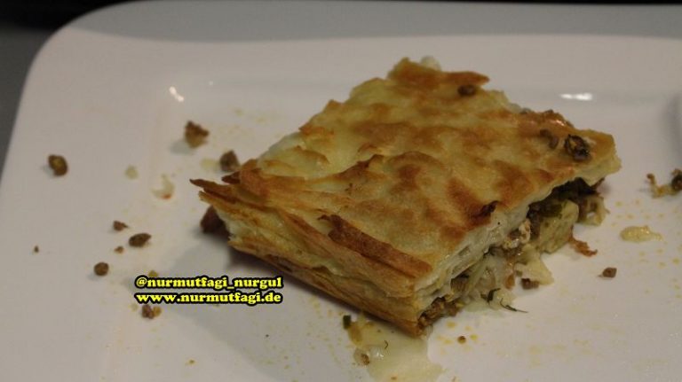 Derin dondurucuda sakladığımız Su böreği yufkasından su böreği tarifi