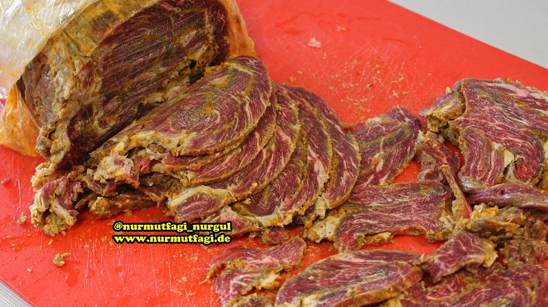 Yaprak Et Döneri nasil yapilir tarifi, et döner tarifi Nur Mutfağı