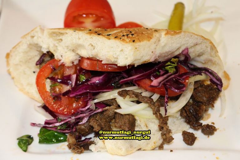 Yaprak Et Döneri nasil yapilir tarifi, et döner tarifi Nur Mutfağı