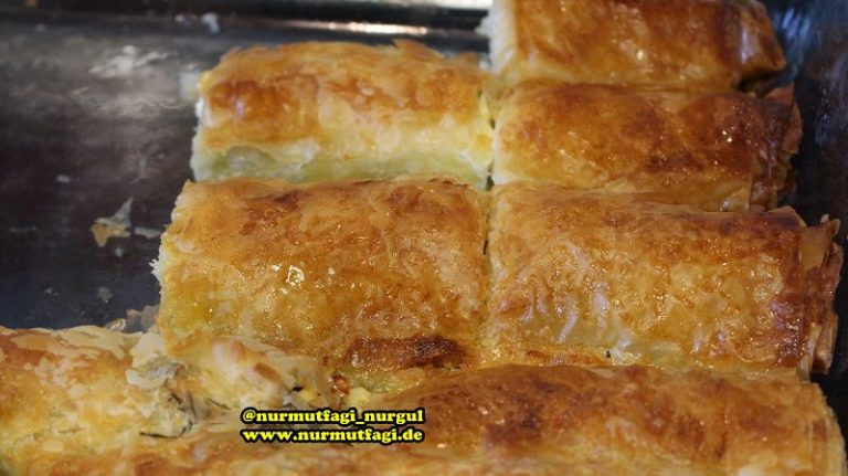 Baklavalık yufkadan Çıtır Börek tarifi Nur Mutfağı