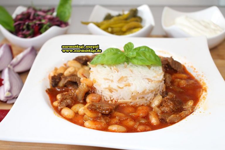 Etli Kuru Fasülye tarifi Nur Mutfağı