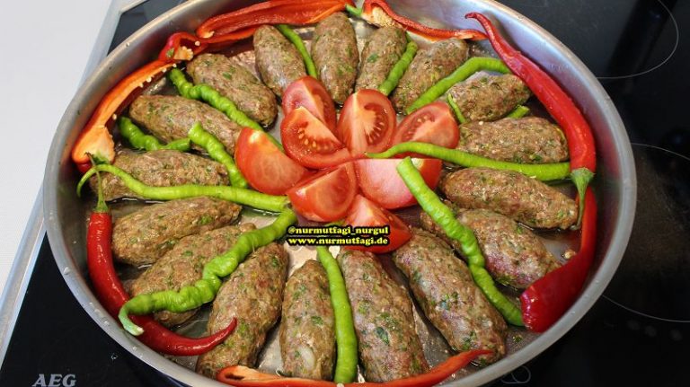 FIRINDA SODALI KÖFTE TARIFI Nur Mutfağı