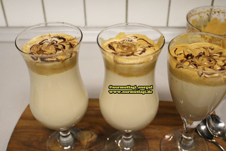 efsane bir lezzet BOL KÖPÜKLÜ SÜTLÜ NESCAFE tarifi; SÜTLÜ KAHVE Nur