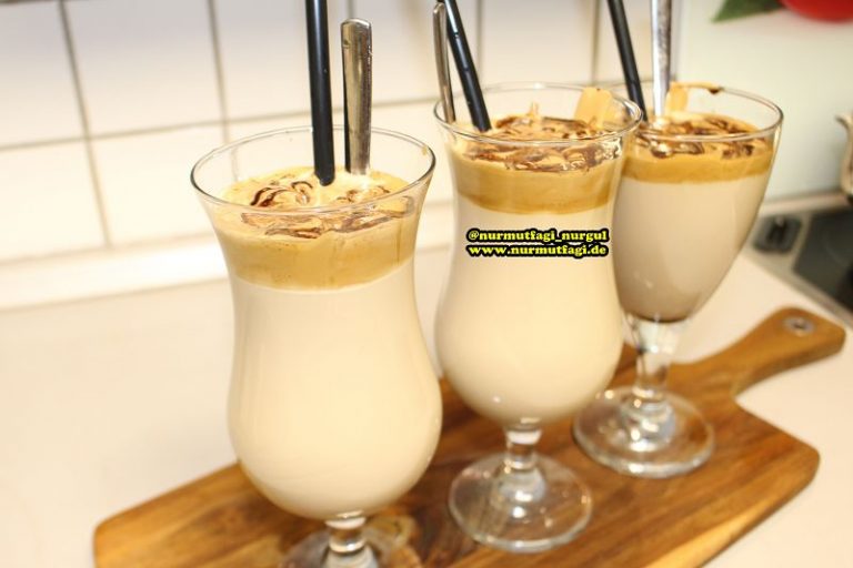 efsane bir lezzet BOL KÖPÜKLÜ SÜTLÜ NESCAFE tarifi; SÜTLÜ KAHVE Nur