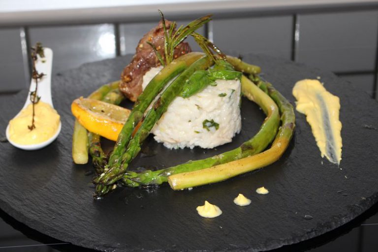 MANTARLI RISOTTO TARIFI; ENFES BIR MENÜ ESLIGINDE; biftek nasil